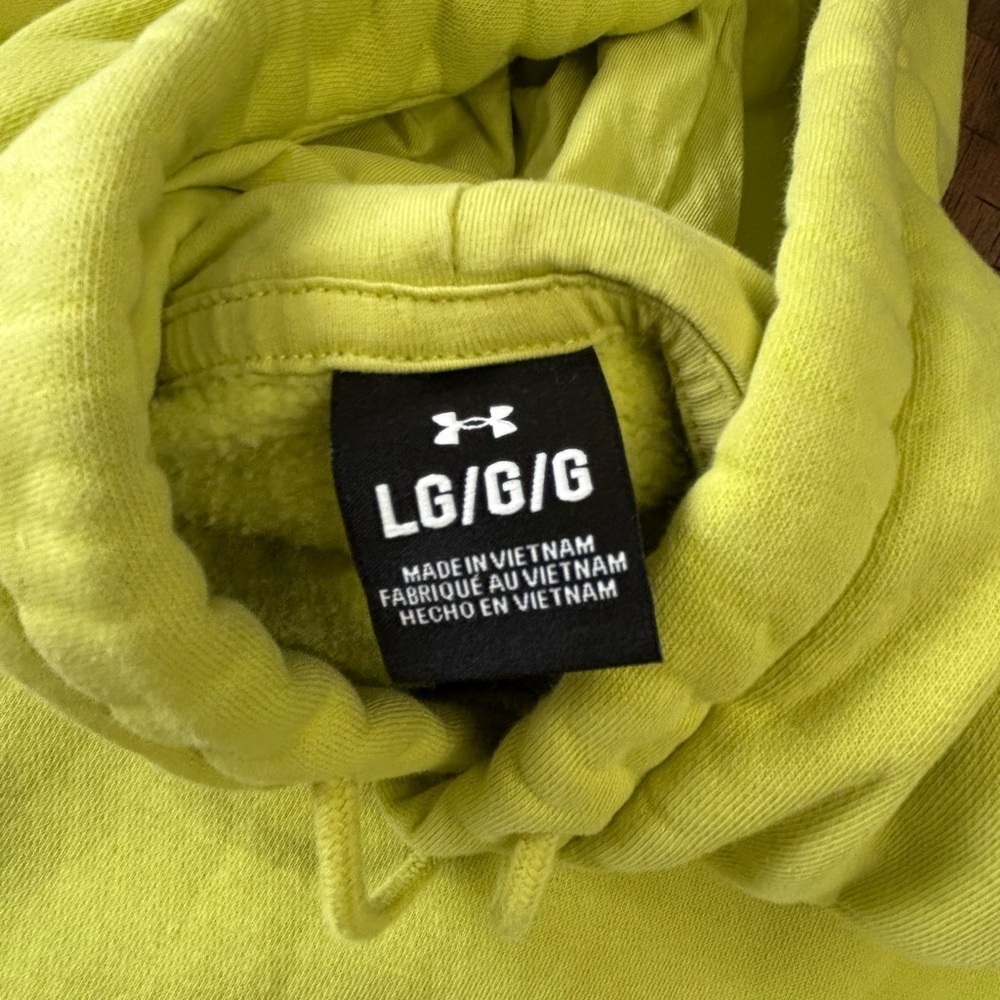 Under armor men’s Lime Green Hoodie - Picture 3 of 4